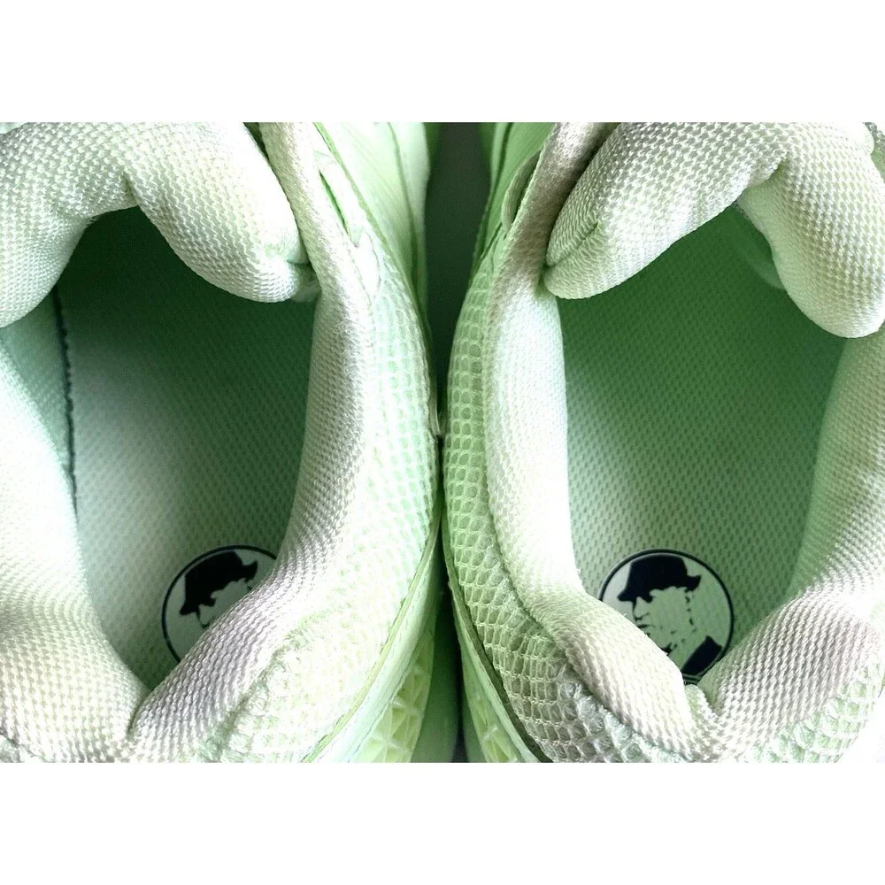 Nike Zoom Vomero 5 Pistachio Vapor Green Shoes Sneakers Men Sz 8/ Women Sz 9.5